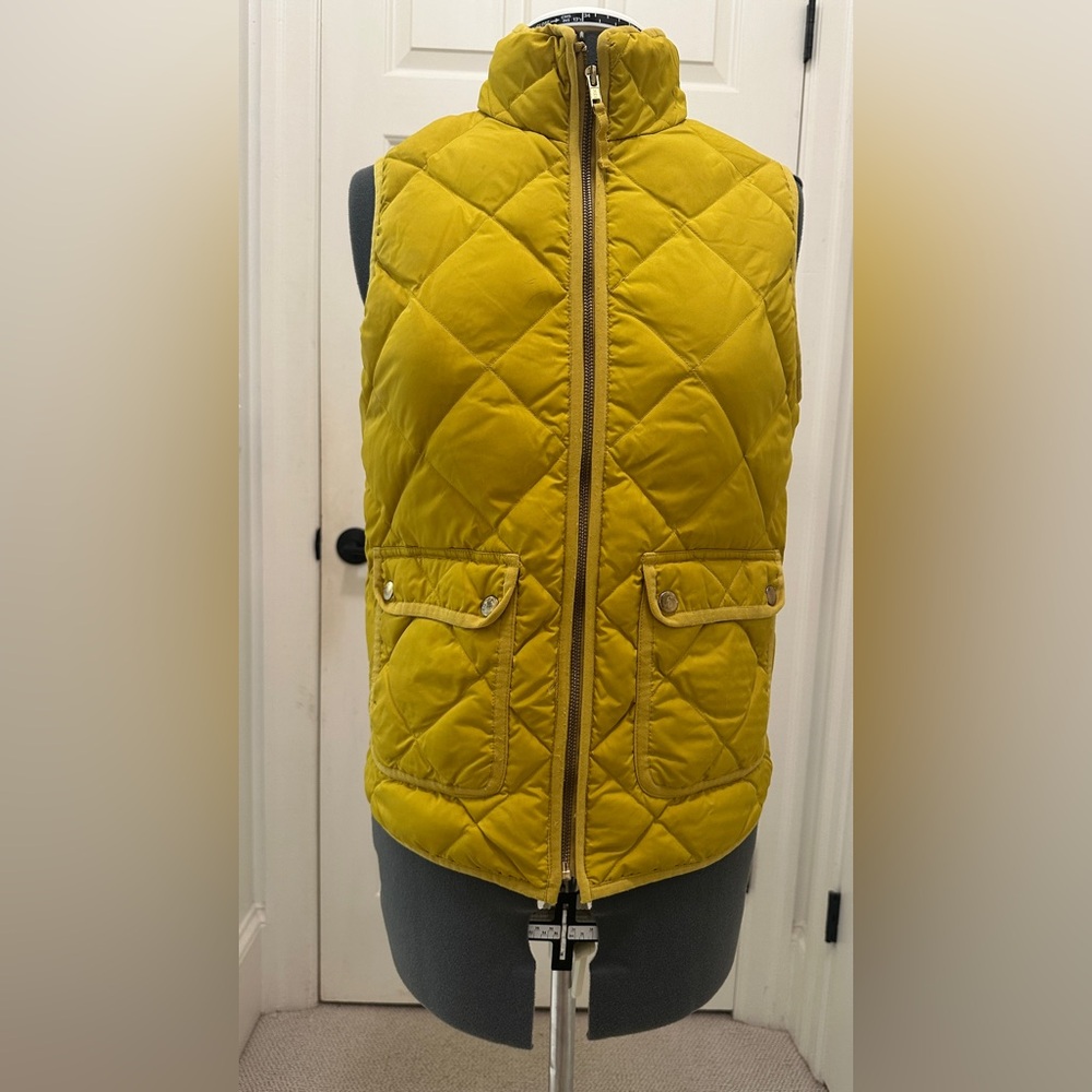 J. Crew Mustard Quilted Vest, sz XS